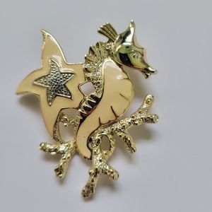 Vintage Enamel Seahorse Starfish Brooch Pin Gold Tone Nautical Figural Jewelry